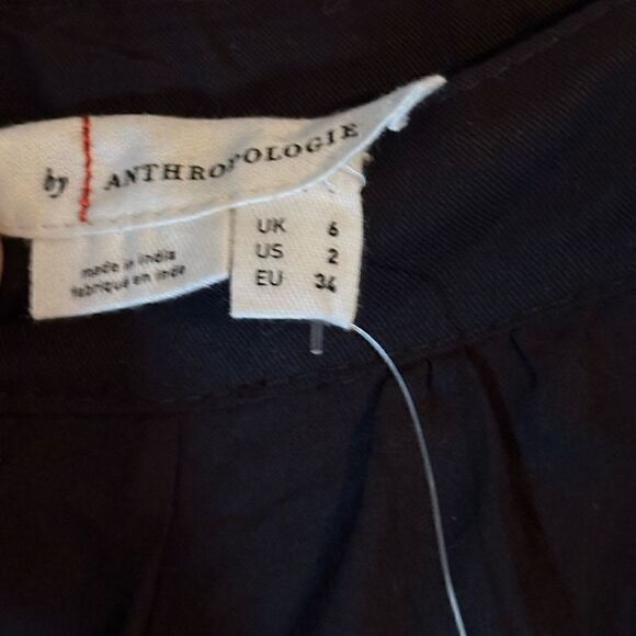 Anthro Wide Leg Eyelet Detail Crop Pants Size 2 - Picture 10 of 11